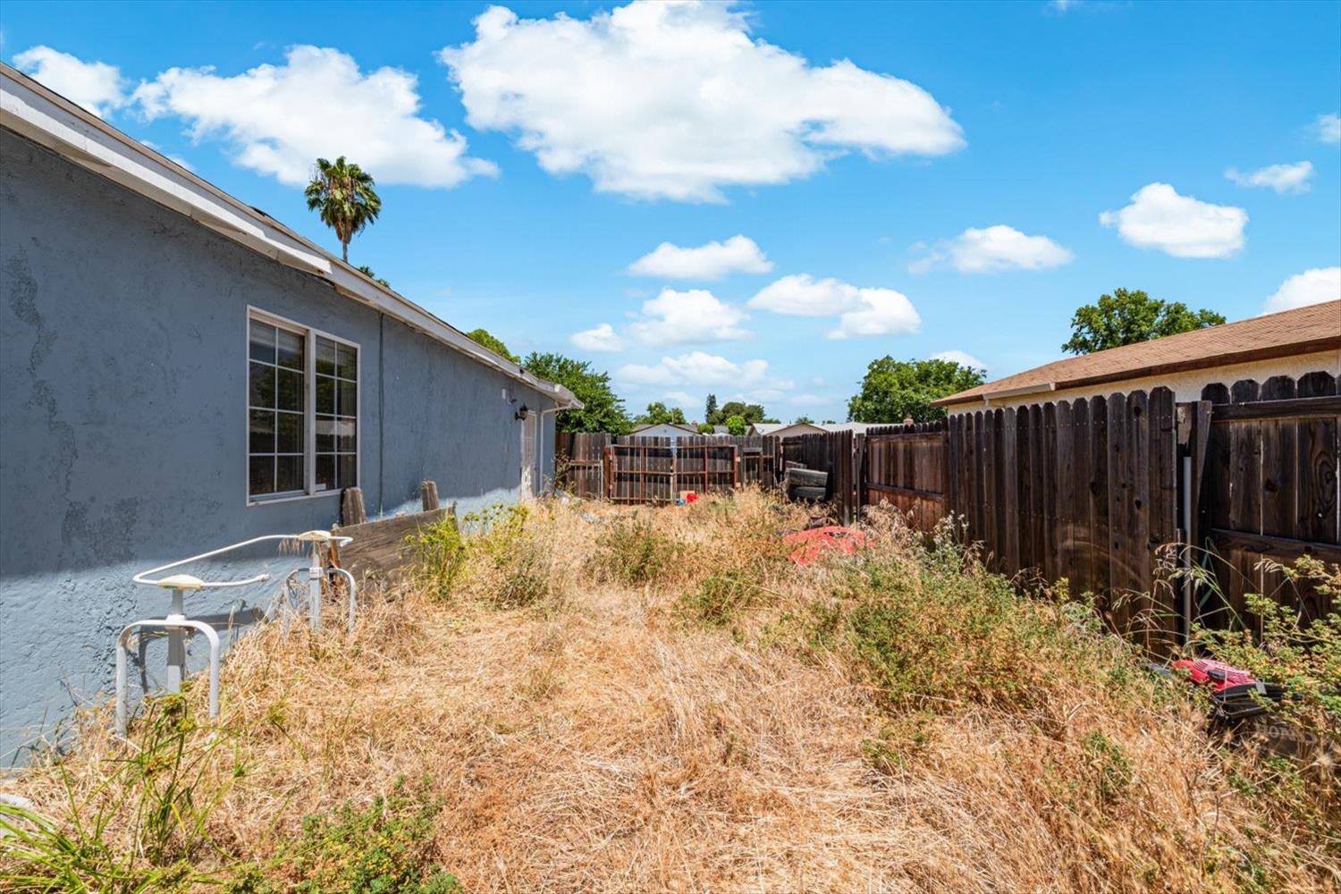 142 Estes Way Sacramento CA 95838