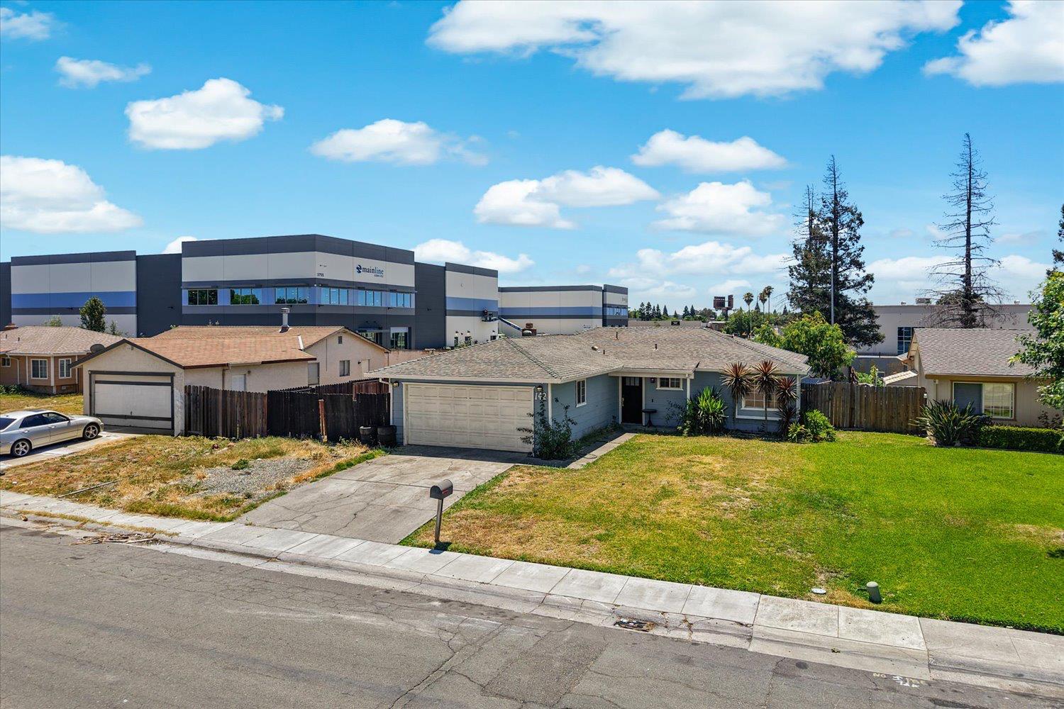 142 Estes Way Sacramento CA 95838