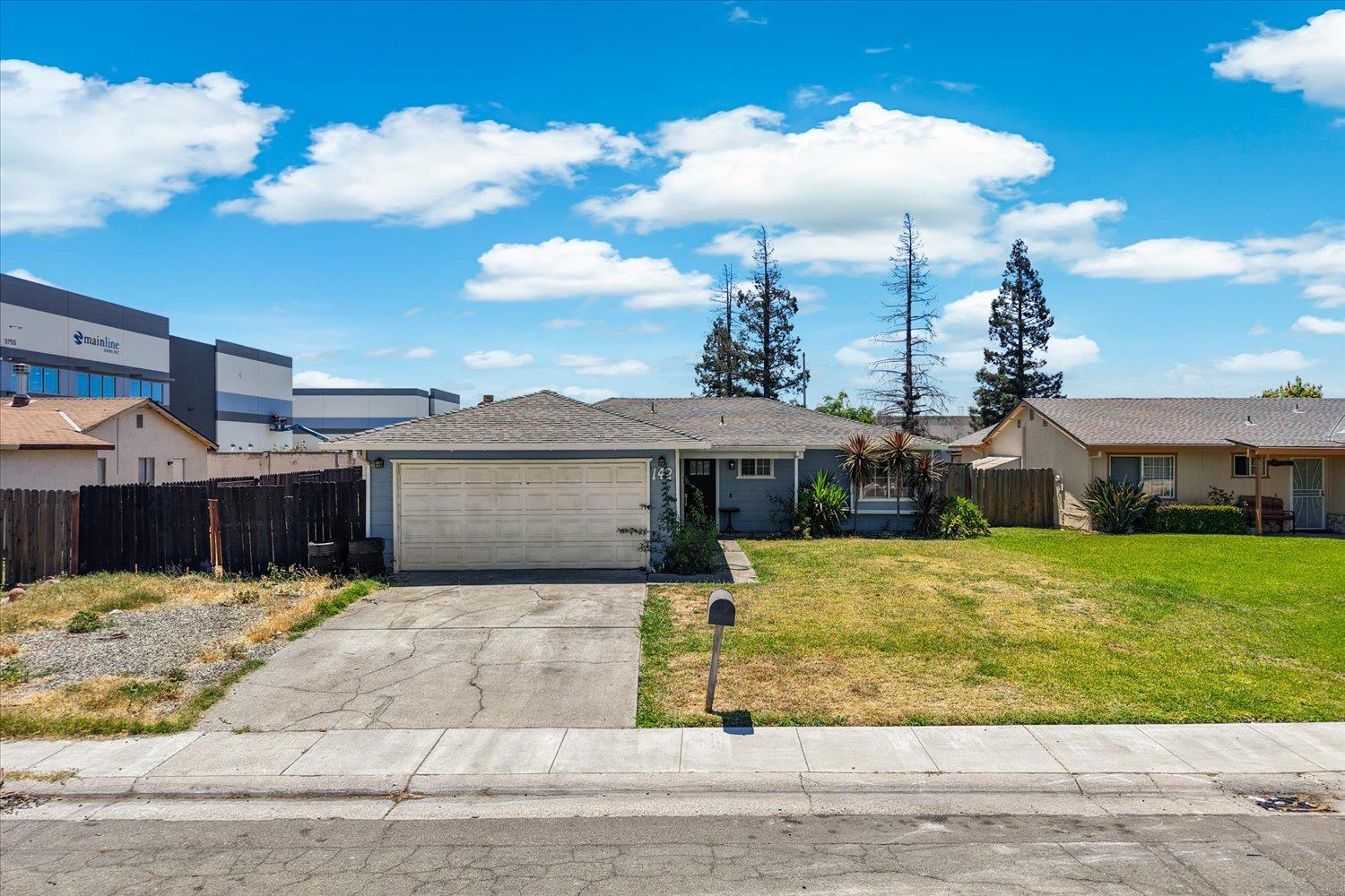 142 Estes Way Sacramento CA 95838