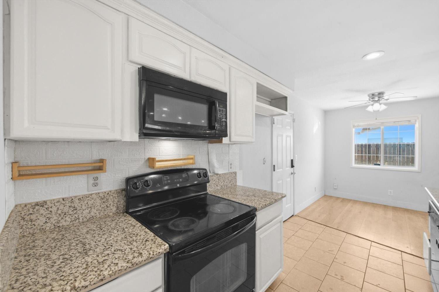 142 Estes Way Sacramento CA 95838