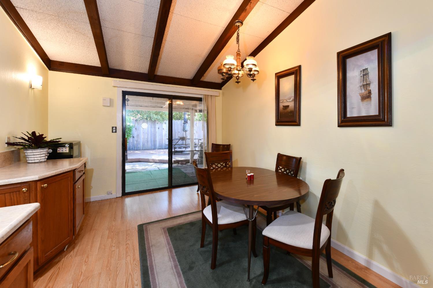 2763 Main Street Napa CA 94558
