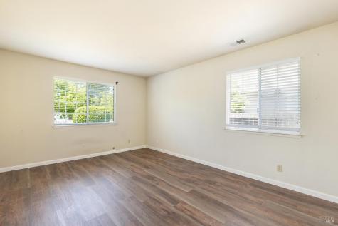 1106 Putney Drive Santa Rosa CA 95401