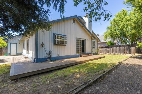 1106 Putney Drive Santa Rosa CA 95401