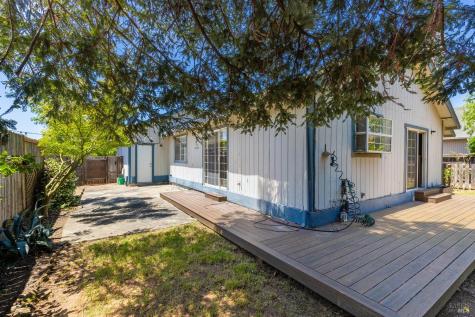 1106 Putney Drive Santa Rosa CA 95401