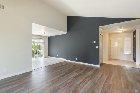 1106 Putney Drive Santa Rosa CA 95401