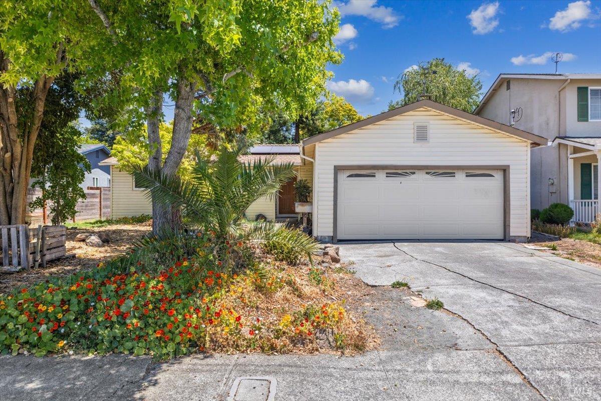 750 Brett Avenue Rohnert Park CA 94928