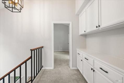 566 March Avenue Healdsburg CA 95448
