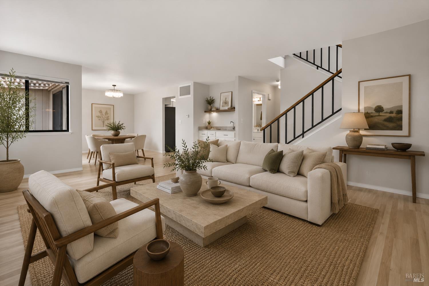 566 March Avenue Healdsburg CA 95448