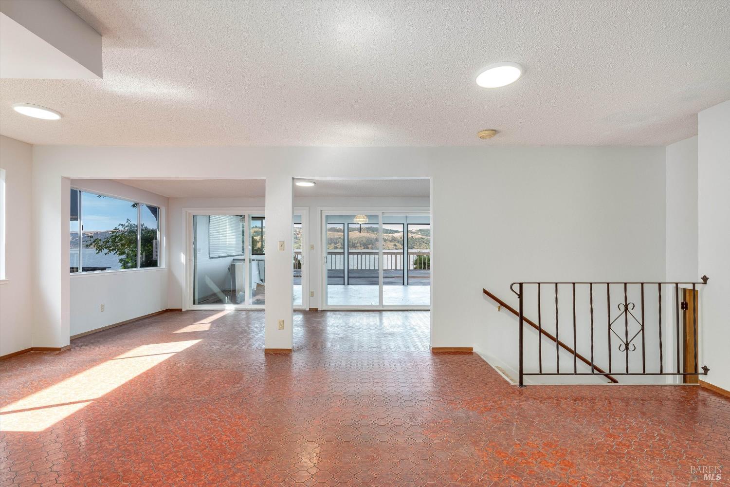1298 W K Street Benicia CA 94510