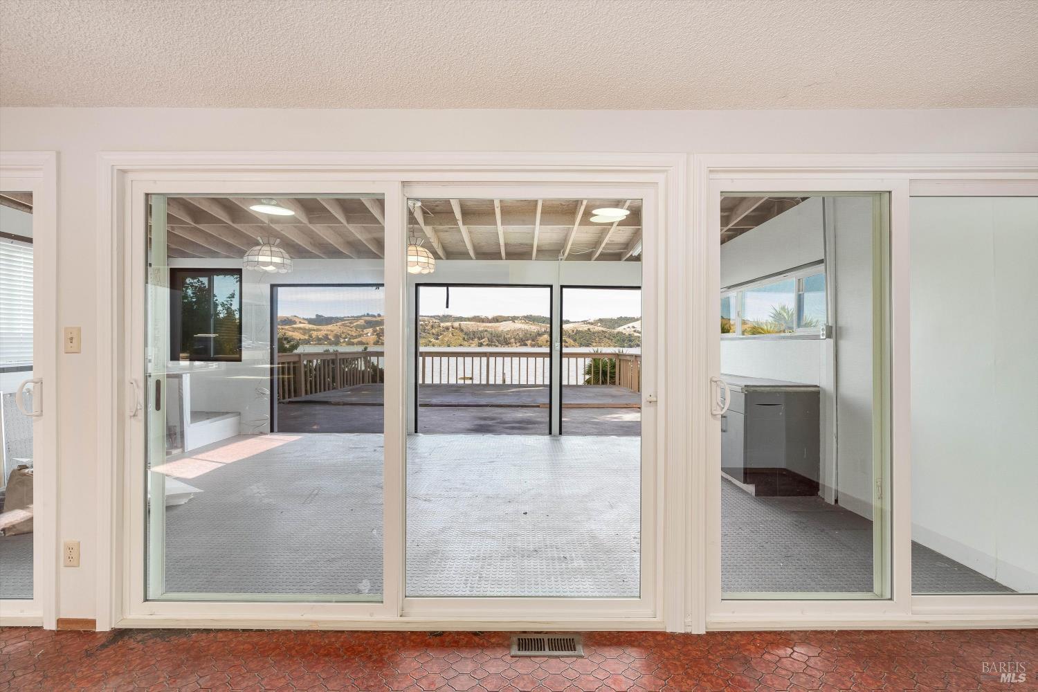 1298 W K Street Benicia CA 94510