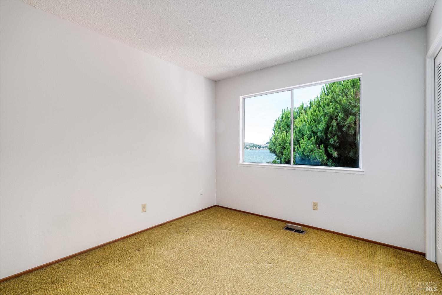 1298 W K Street Benicia CA 94510