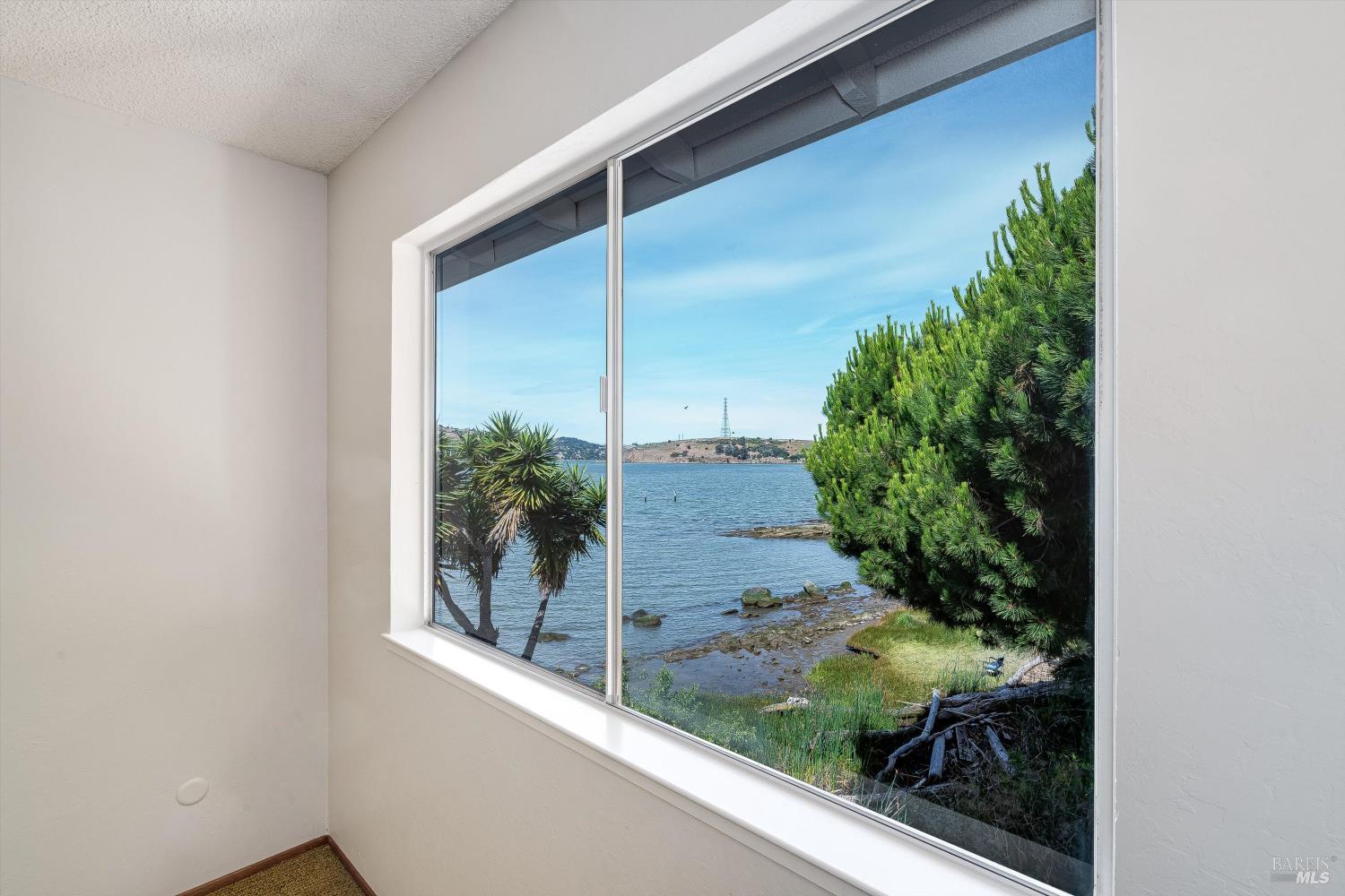 1298 W K Street Benicia CA 94510