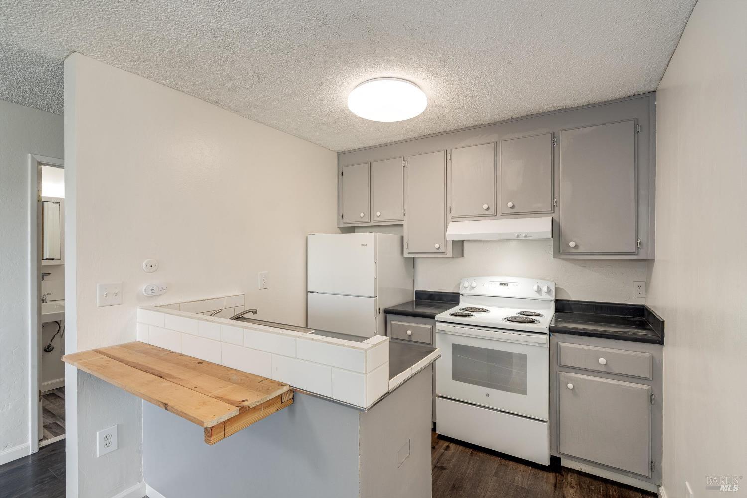 1298 W K Street Benicia CA 94510