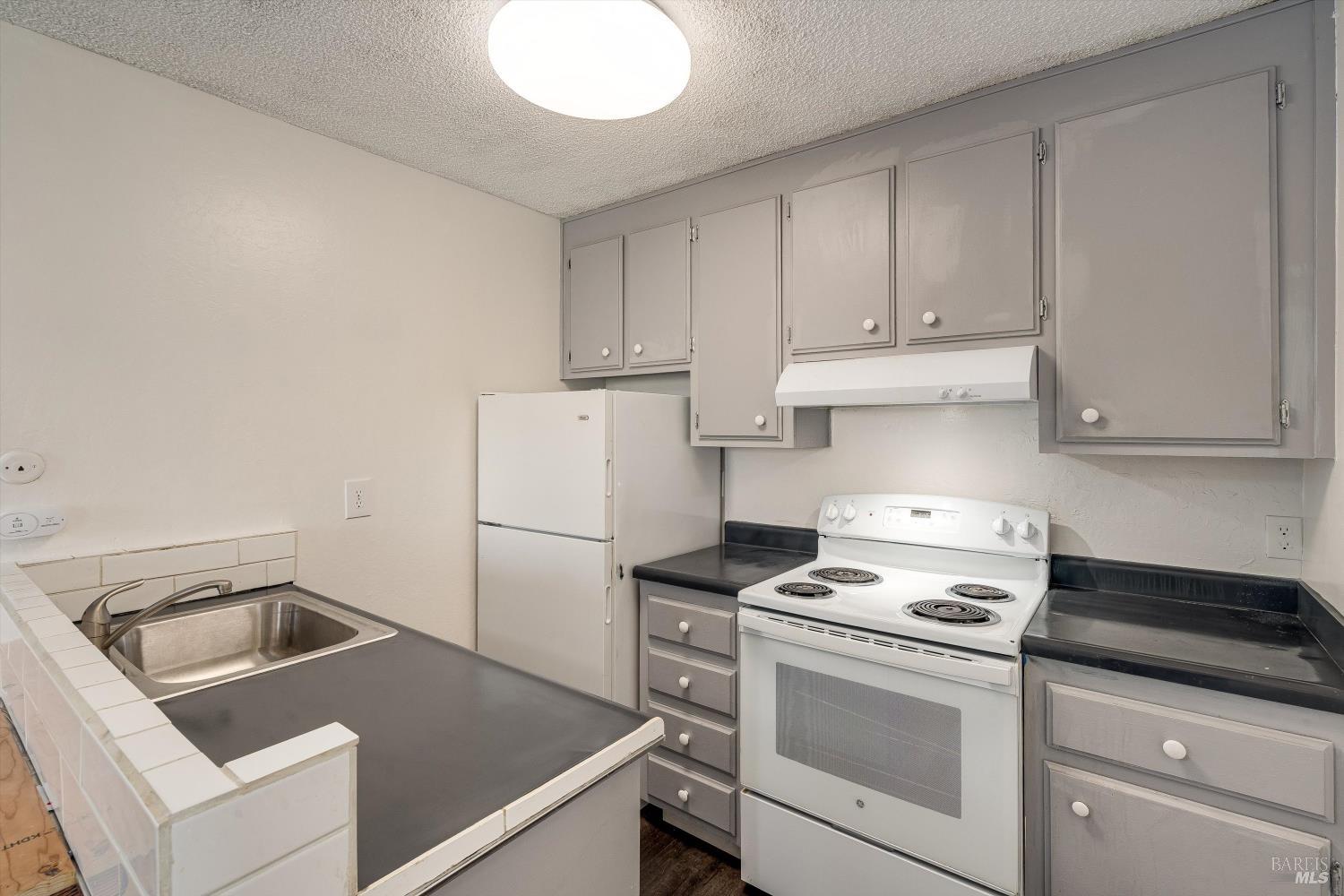 1298 W K Street Benicia CA 94510