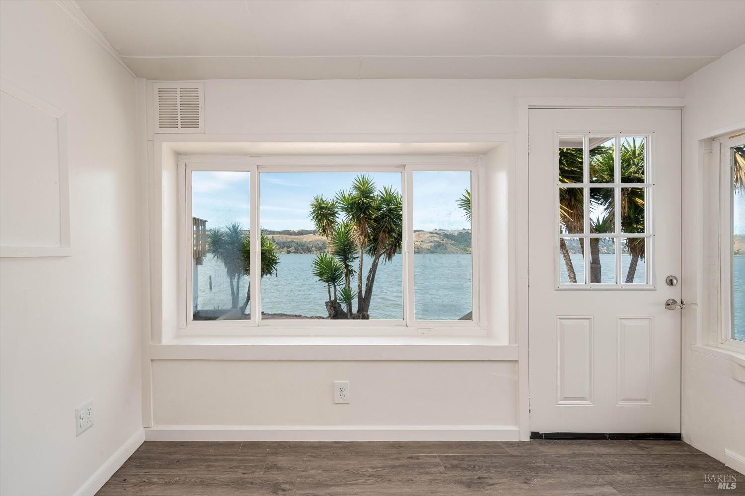 1298 W K Street Benicia CA 94510
