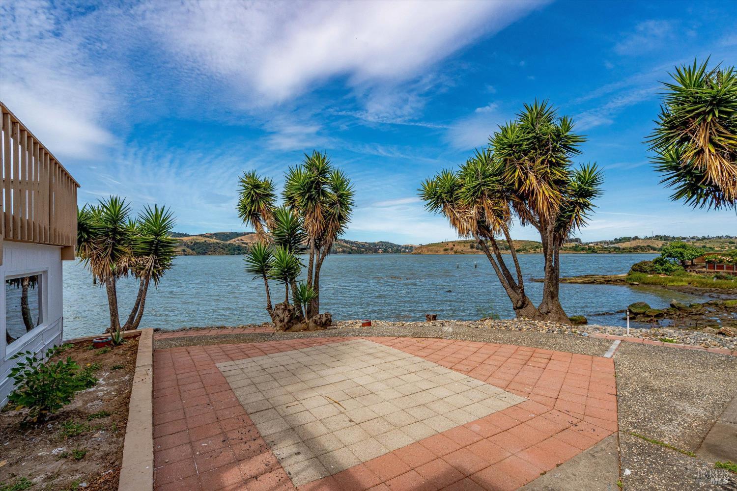 1298 W K Street Benicia CA 94510