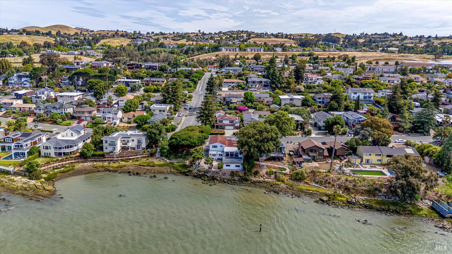 1298 W K Street Benicia CA 94510