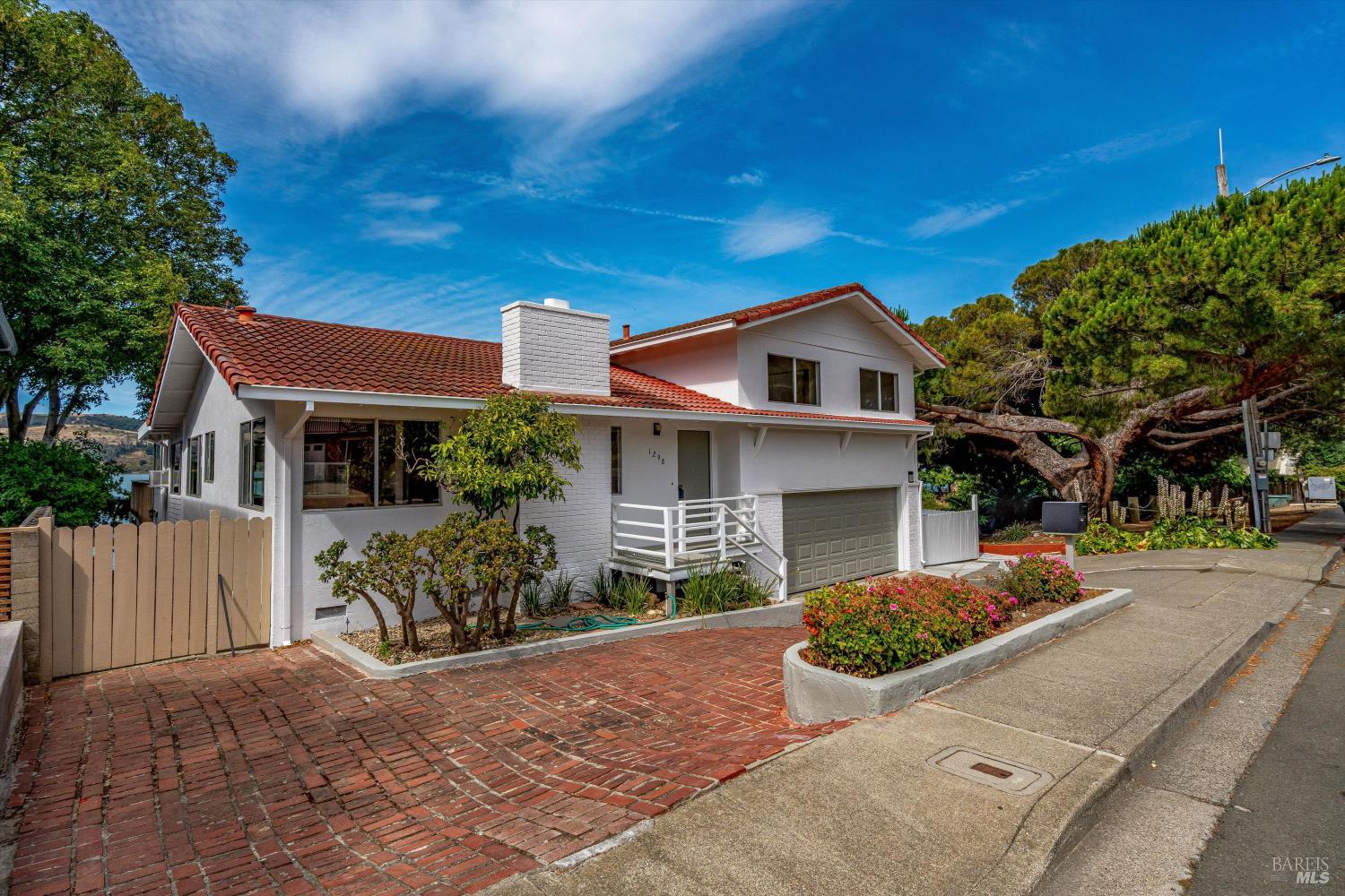 1298 W K Street Benicia CA 94510