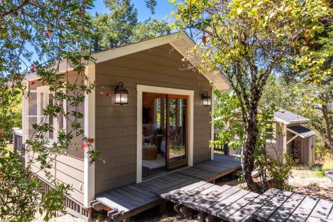 8150 Whited Road Sebastopol CA 95472