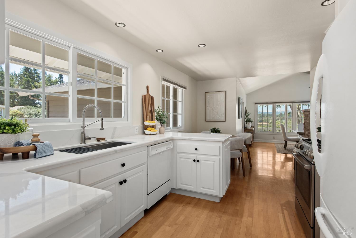 8150 Whited Road Sebastopol CA 95472