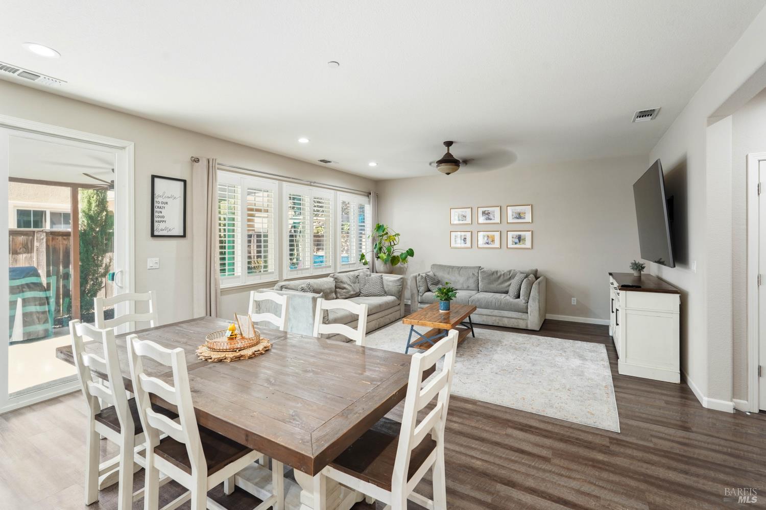 1245 Dartmouth Circle Dixon CA 95620