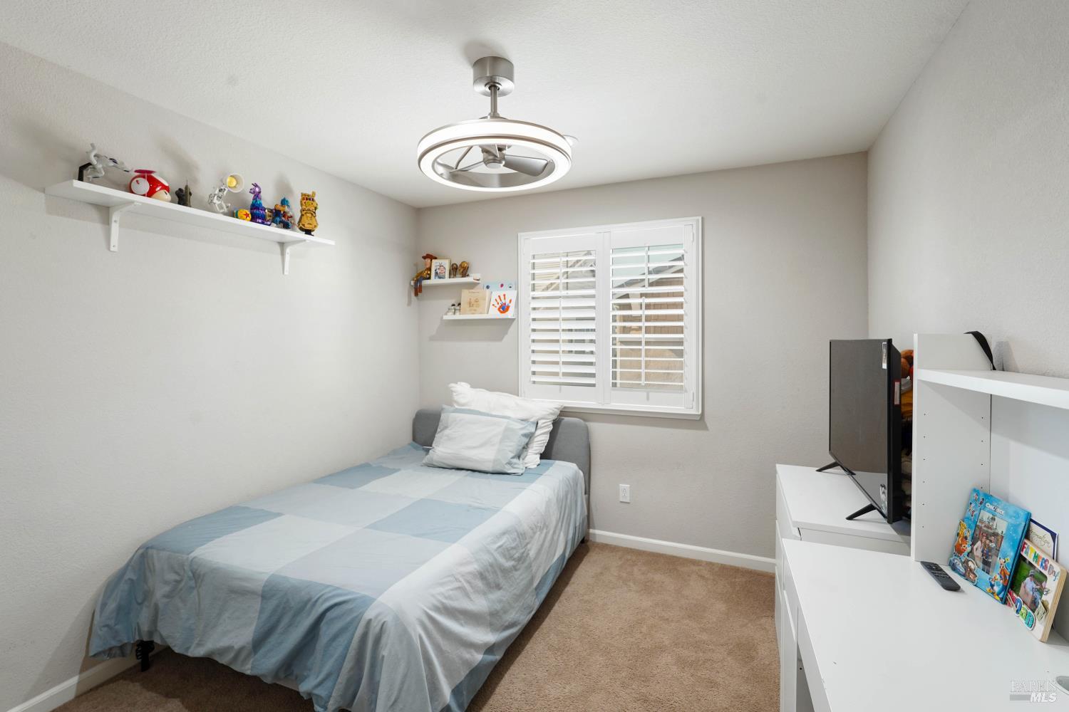 1245 Dartmouth Circle Dixon CA 95620
