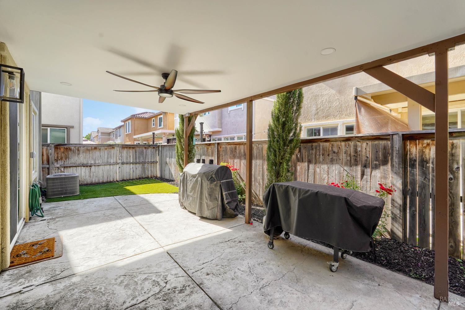 1245 Dartmouth Circle Dixon CA 95620