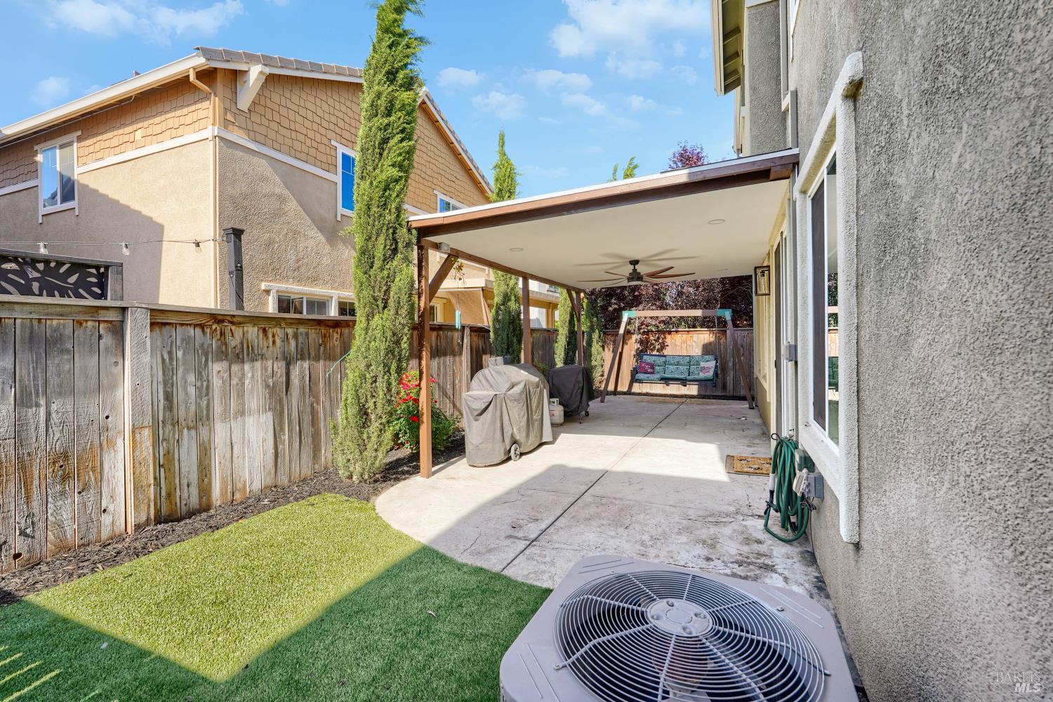 1245 Dartmouth Circle Dixon CA 95620