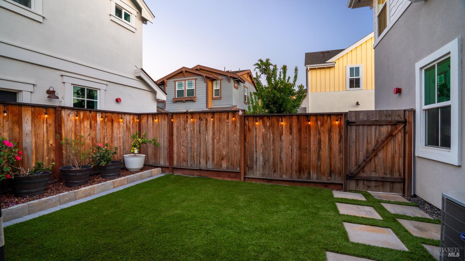 314 Caulfield Lane Petaluma CA 94952