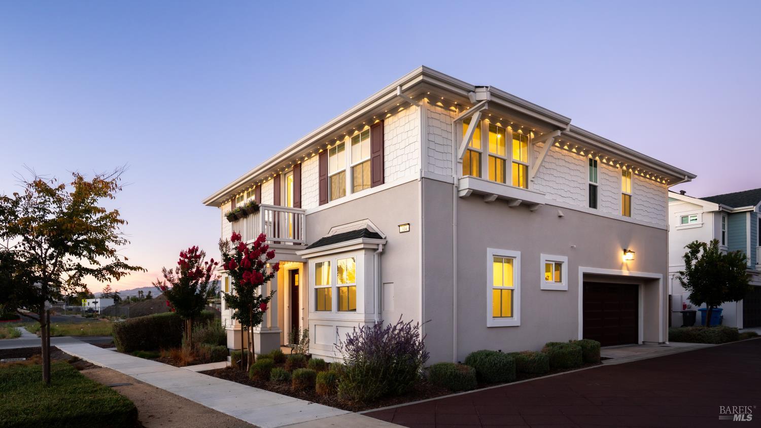 314 Caulfield Lane Petaluma CA 94952