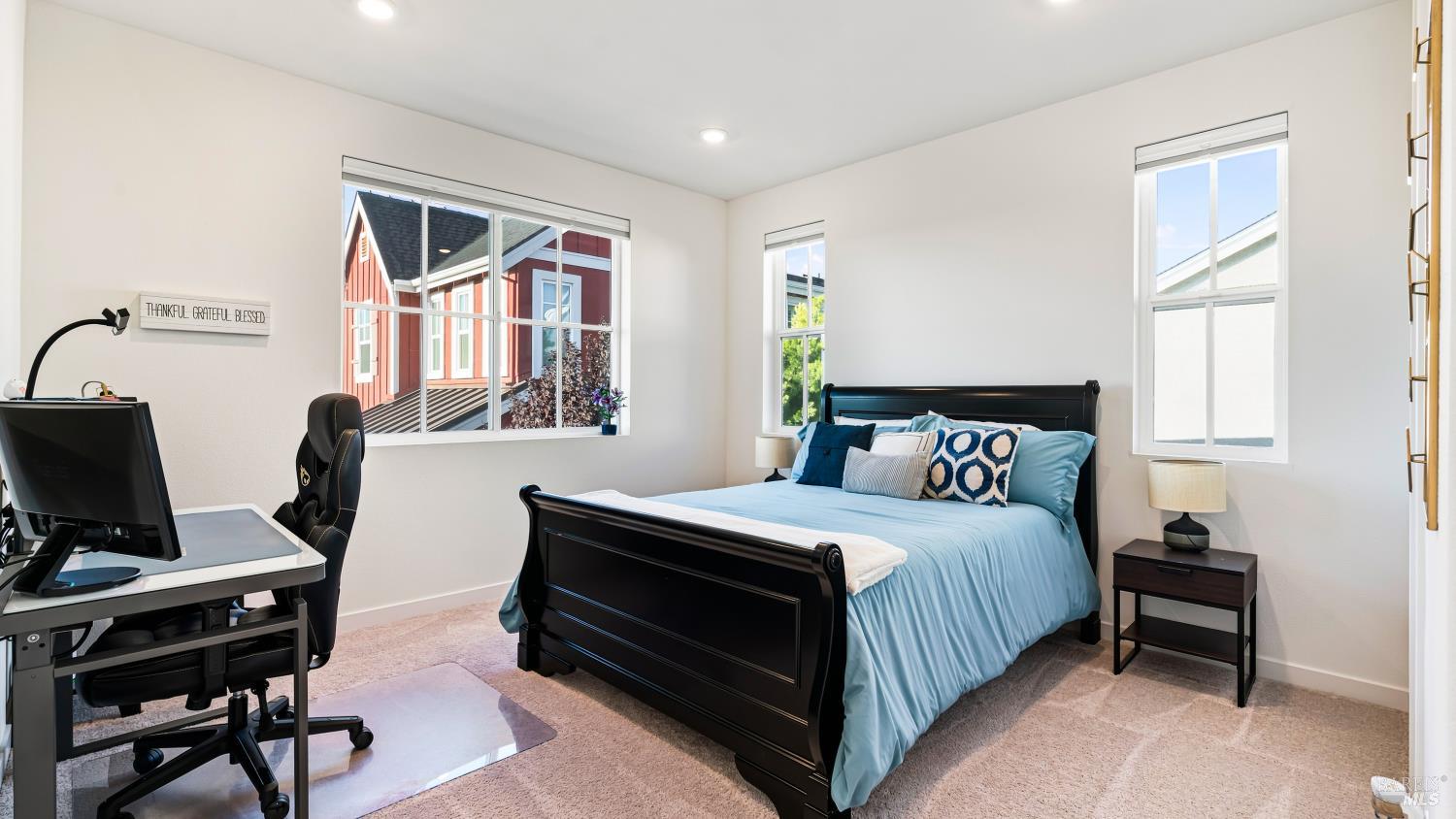 314 Caulfield Lane Petaluma CA 94952