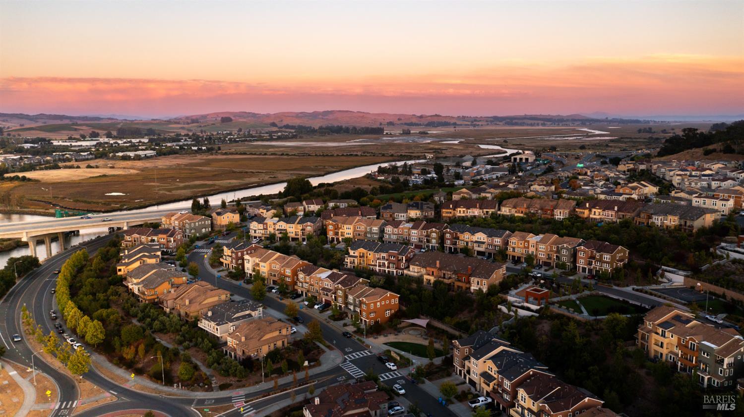 314 Caulfield Lane Petaluma CA 94952