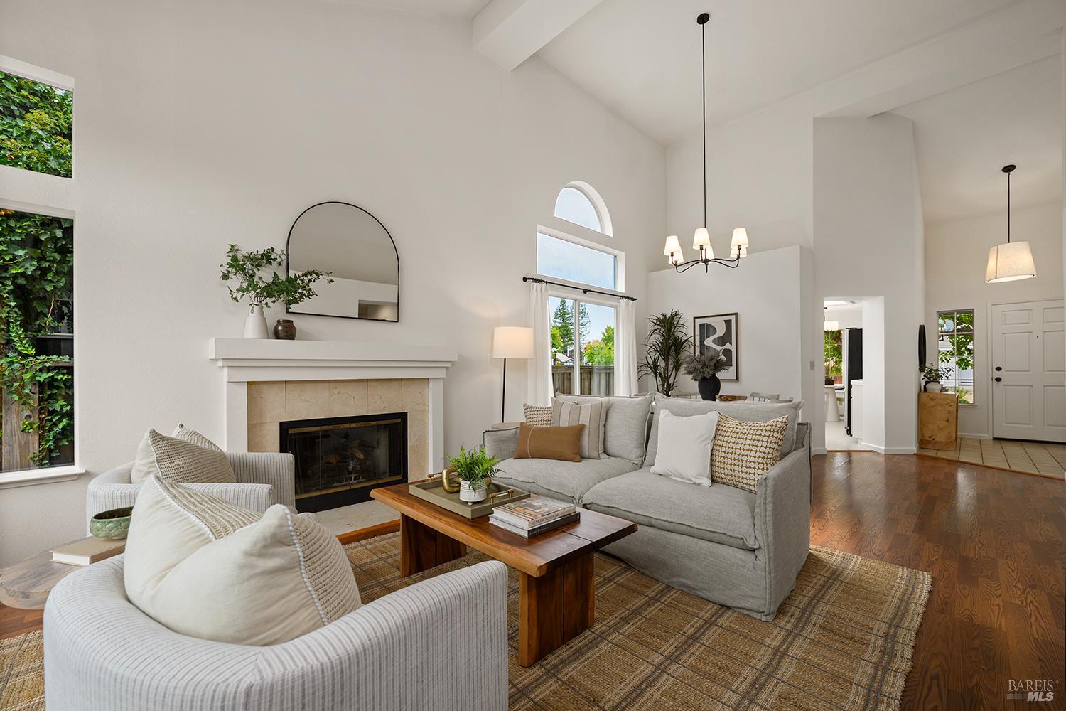 172 Flametree Circle Windsor CA 95492