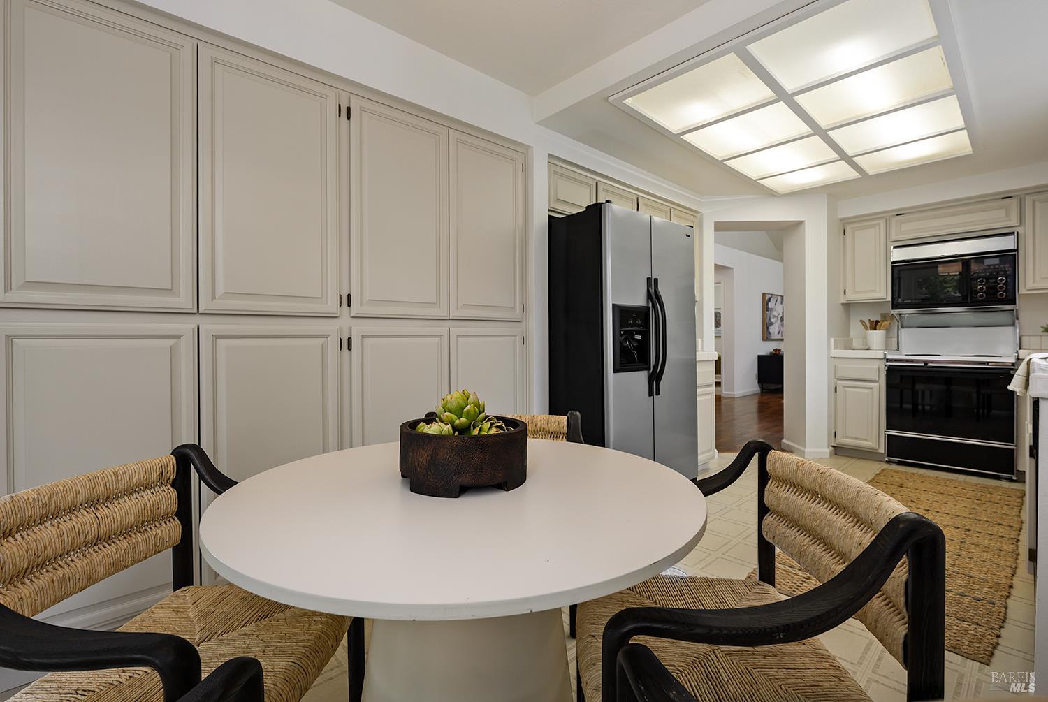 172 Flametree Circle Windsor CA 95492
