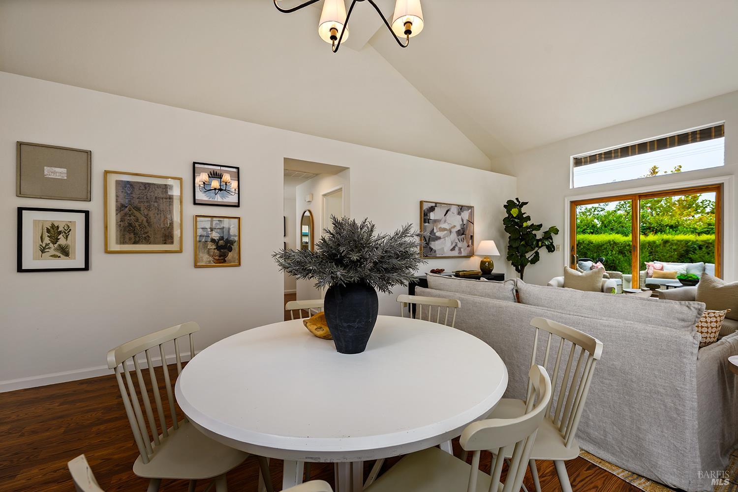 172 Flametree Circle Windsor CA 95492