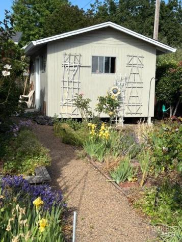 1610 Hexem Avenue Santa Rosa CA 95404