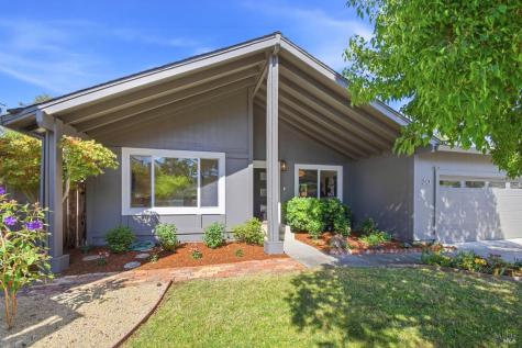 30 Driftwood Avenue Novato CA 94945