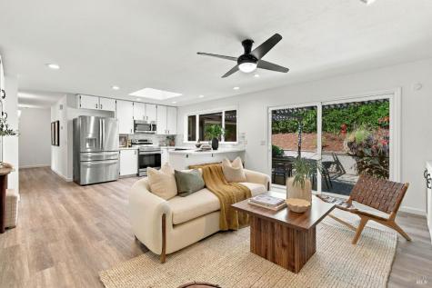 30 Driftwood Avenue Novato CA 94945