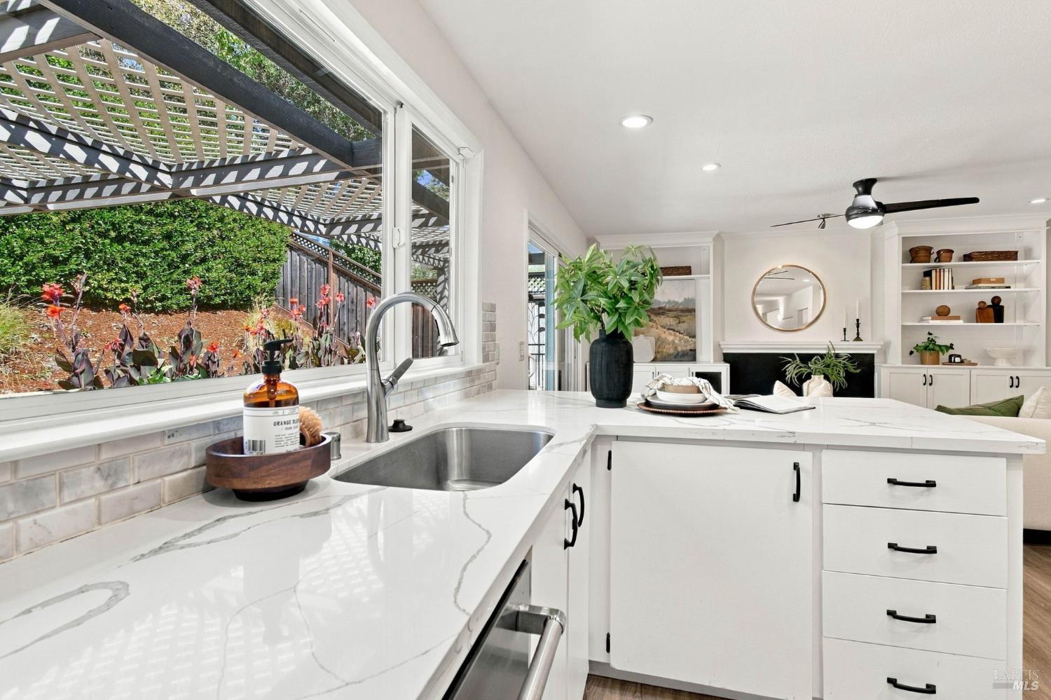 30 Driftwood Avenue Novato CA 94945