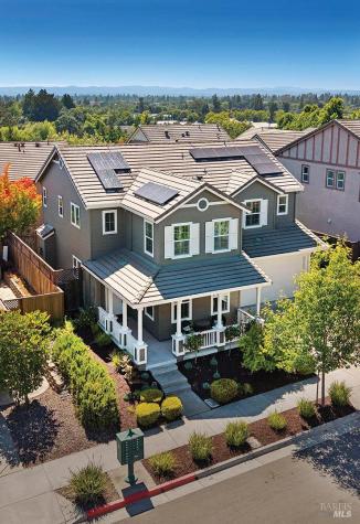 1831 Velvetleaf Lane Santa Rosa CA 95404