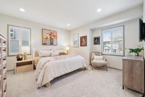 1831 Velvetleaf Lane Santa Rosa CA 95404