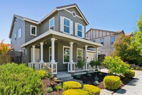 1831 Velvetleaf Lane Santa Rosa CA 95404
