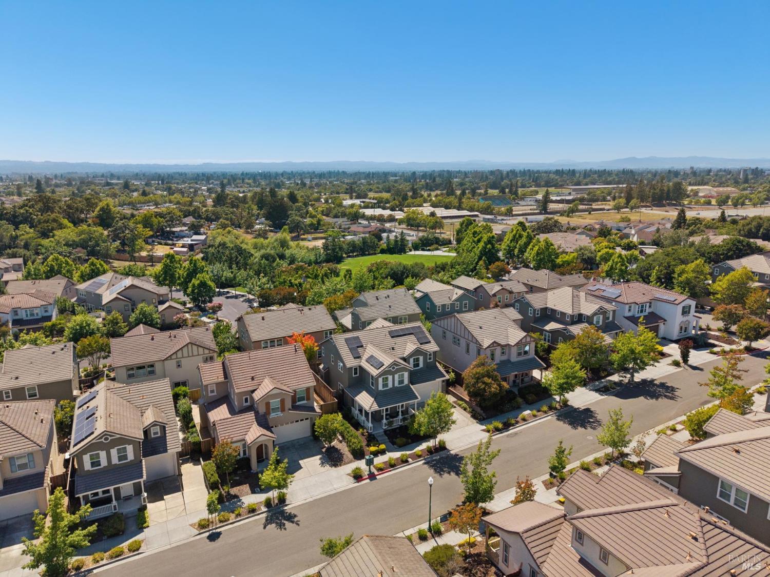 1831 Velvetleaf Lane Santa Rosa CA 95404