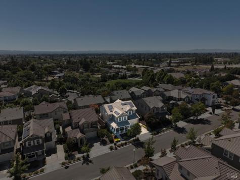 1831 Velvetleaf Lane Santa Rosa CA 95404