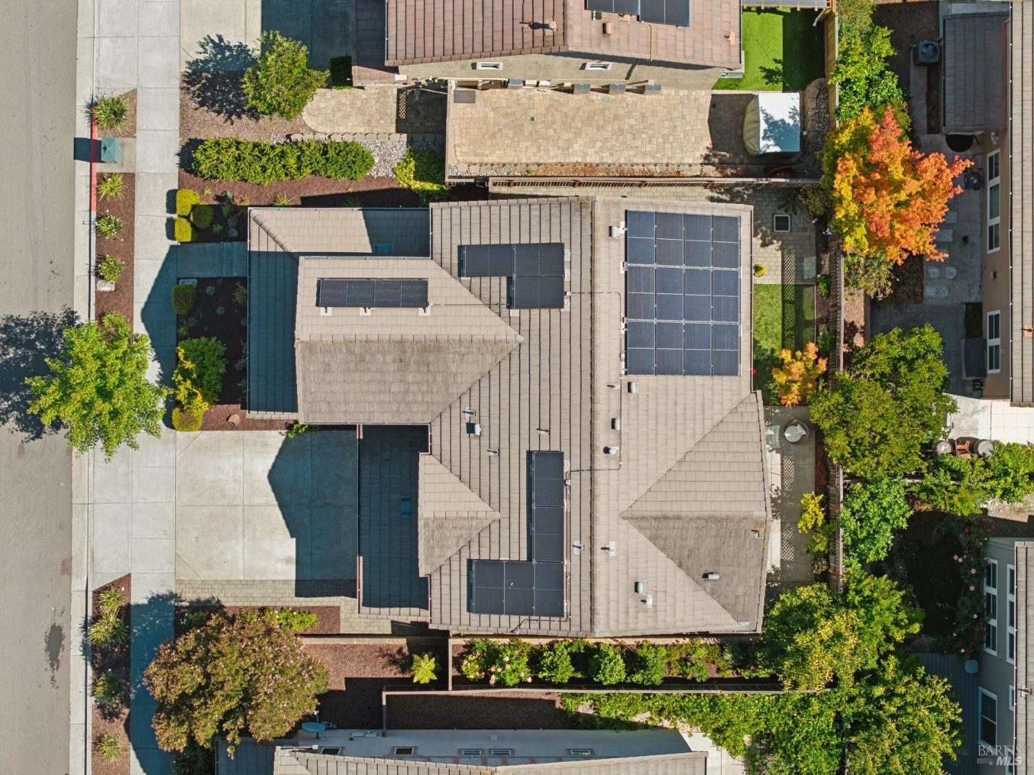 1831 Velvetleaf Lane Santa Rosa CA 95404