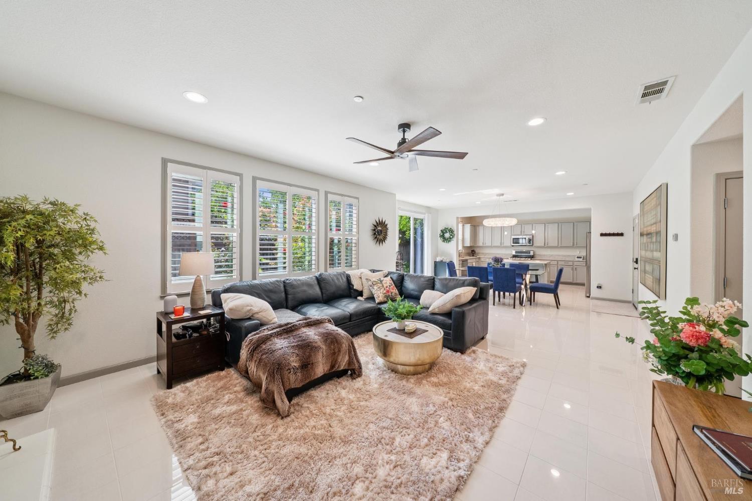 1831 Velvetleaf Lane Santa Rosa CA 95404