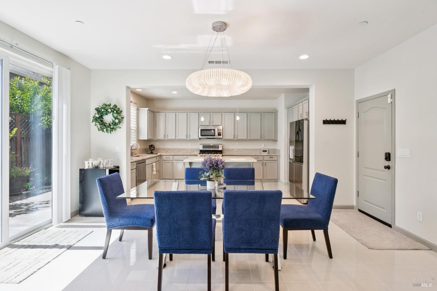 1831 Velvetleaf Lane Santa Rosa CA 95404