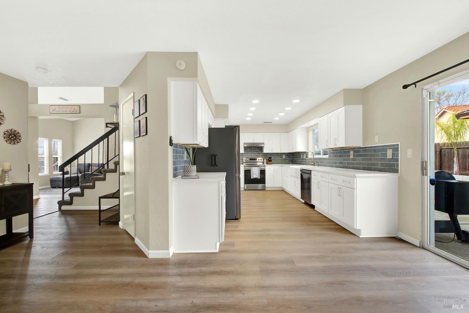 1106 Charter Lane Fairfield CA 94533