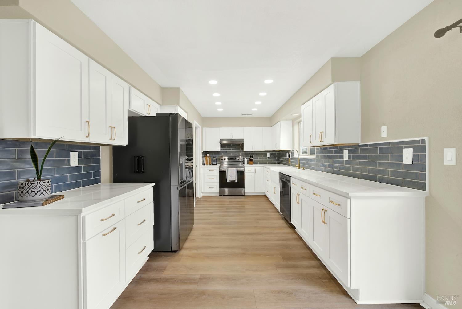 1106 Charter Lane Fairfield CA 94533
