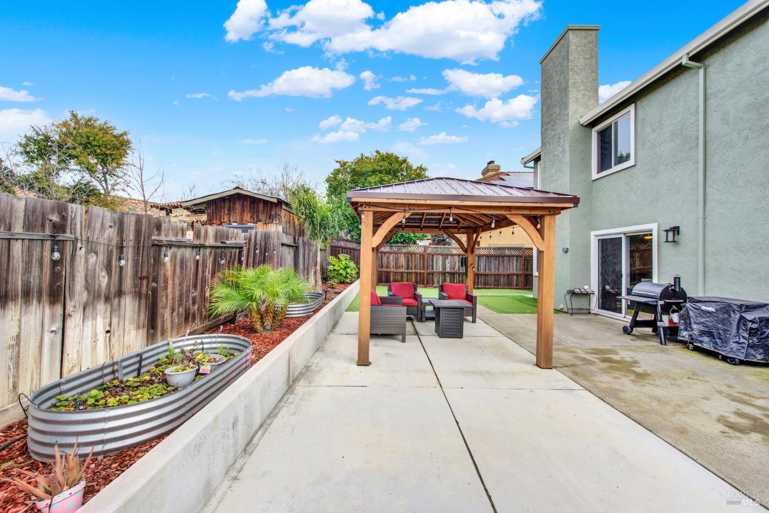 1106 Charter Lane Fairfield CA 94533